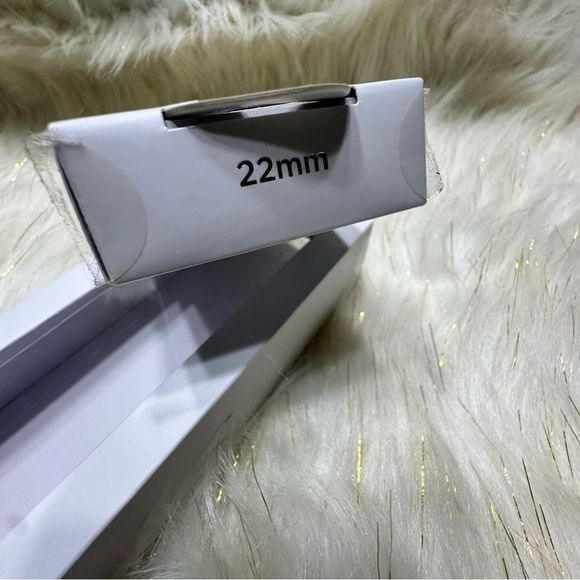 Michael Kors Bradshaw Smart Watch Interchangeable Band, New Never Worn - Picture 3 of 3